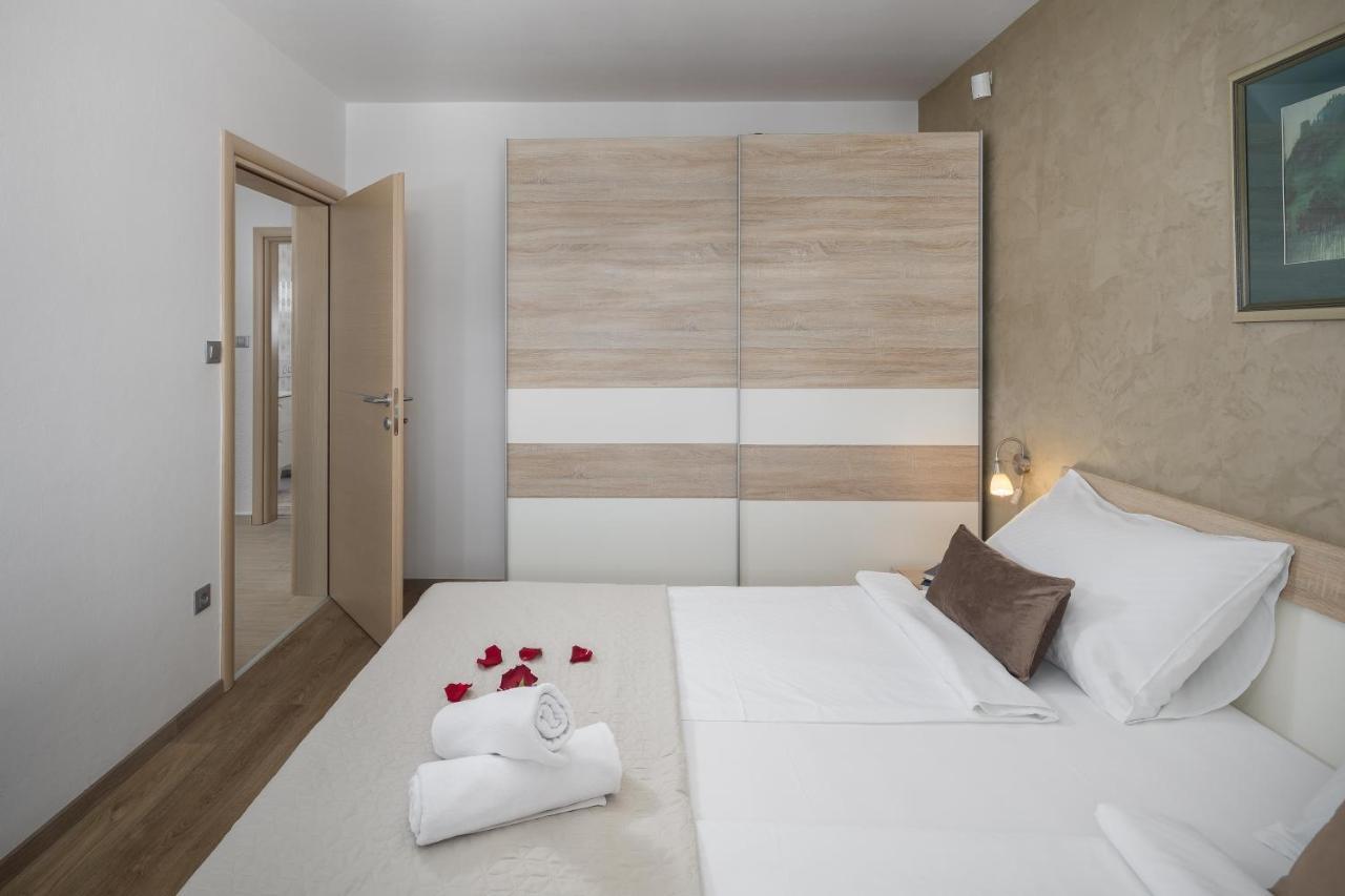 Alena Appartement *